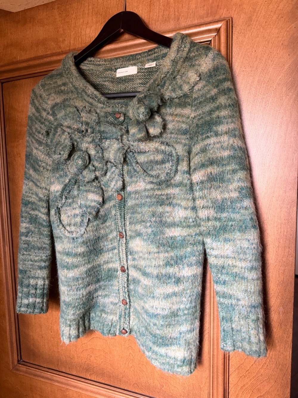 Green Floral Appliqué Button Cardigan Sweater